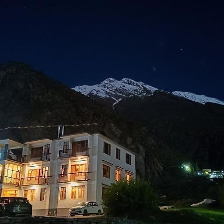Anand Yul Jispa Hotel Exterior photo